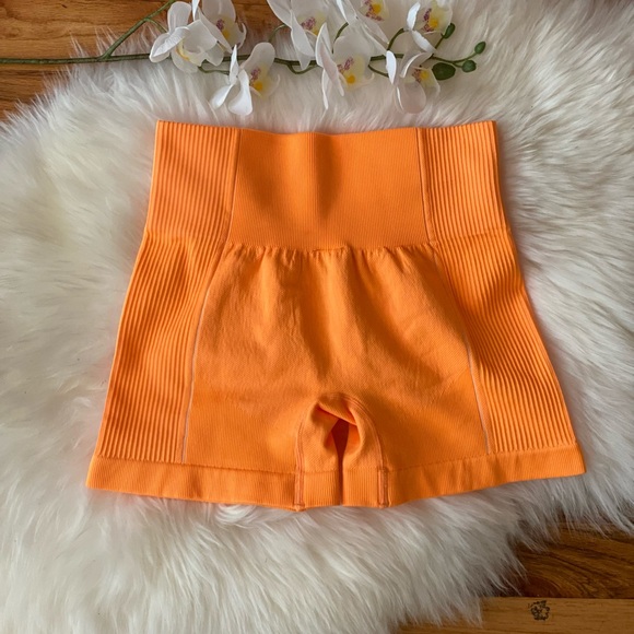 CUBAN FIT Active Shorts Tangerine/Orange NWOT - Picture 3 of 6
